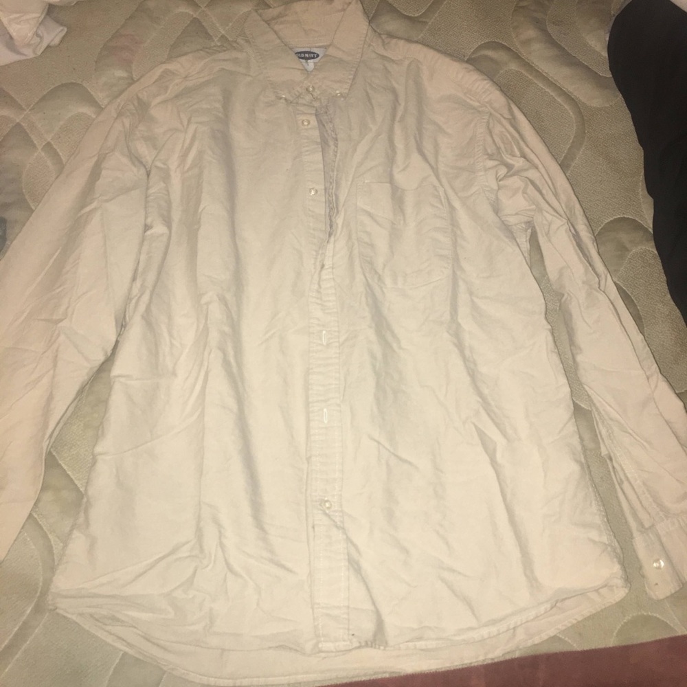 Khaki/Nude Causal button up shirt👔